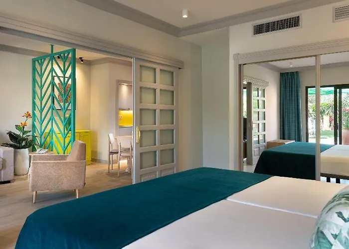 ホテル Mandi Golf