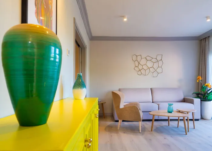 Mandi Golf ホテル 4*