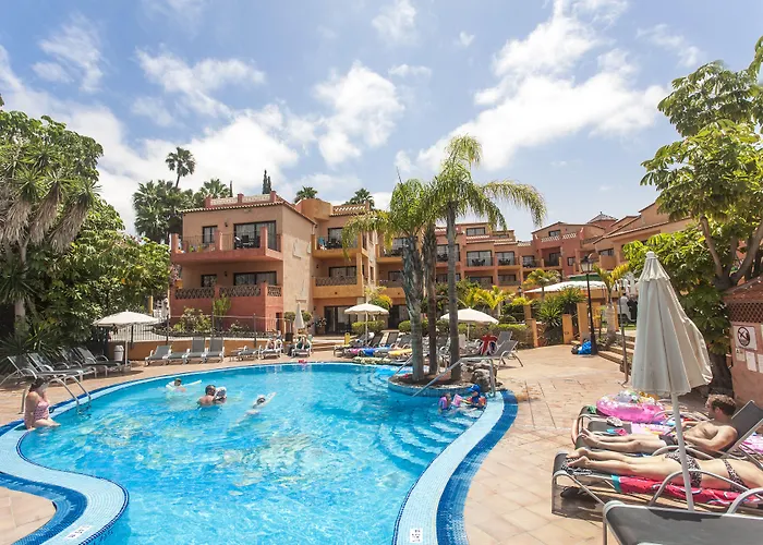 ホテル Mandi Golf