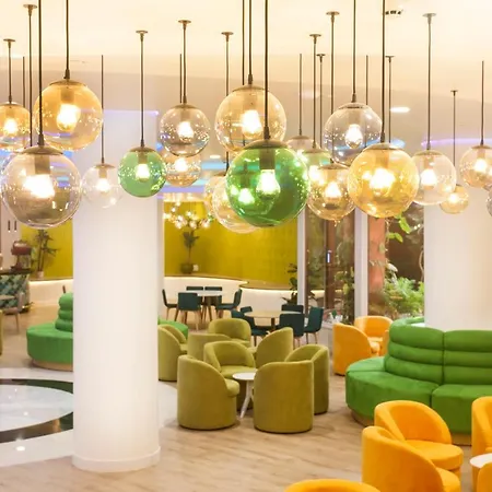 Mandi Golf ホテル