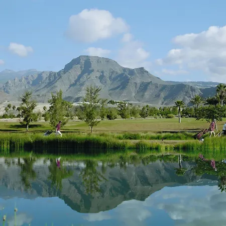Ξενοδοχείο Mandi Golf 4*