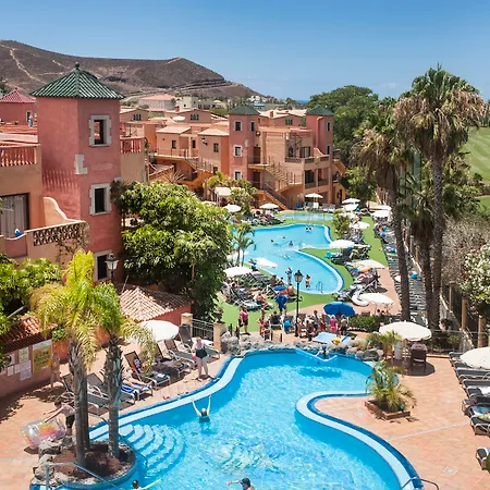 ホテル Mandi Golf