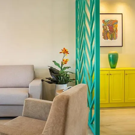 ホテル Mandi Golf