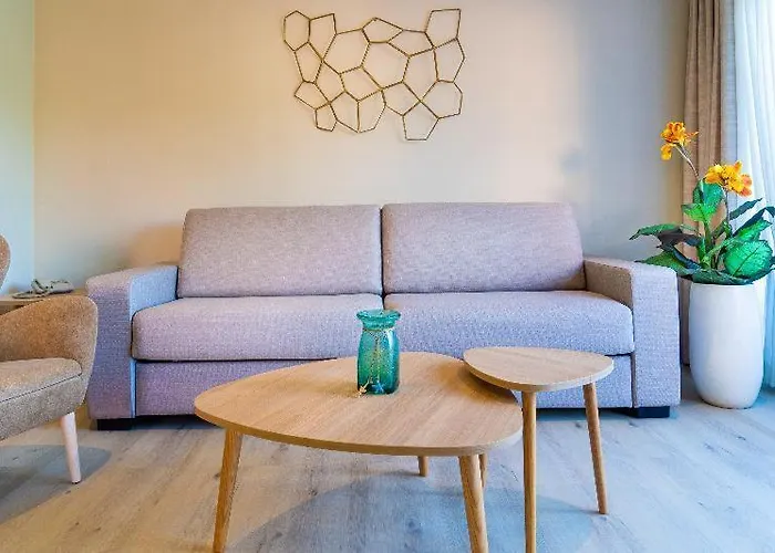 酒店 Mandi Golf 4*