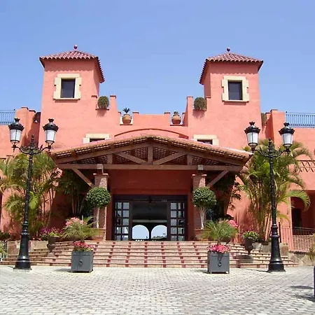 Hotel Mandi Golf 4*